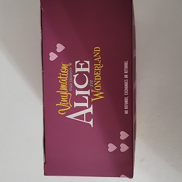 Disney Vinylimation Alice in Wonderland Cheshire Cats. Never opened - Picture 2 of 8